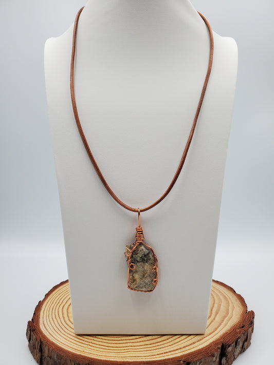 Carbonatite, Rhodonite et Red Creek Jasper