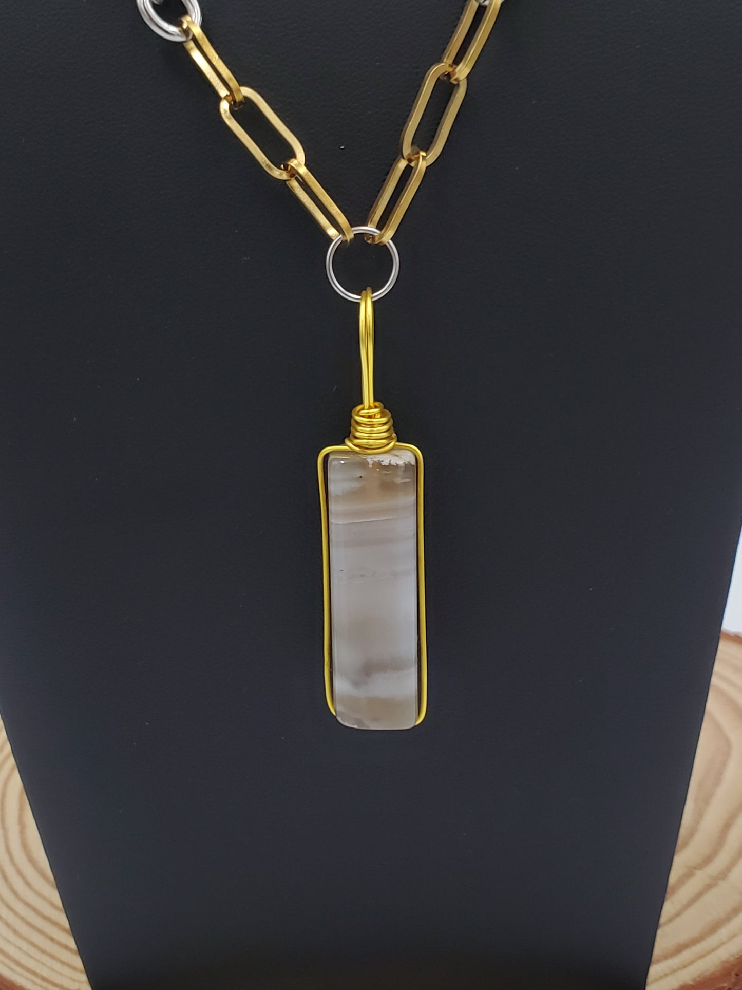 Banded Agate et Rock Quartz