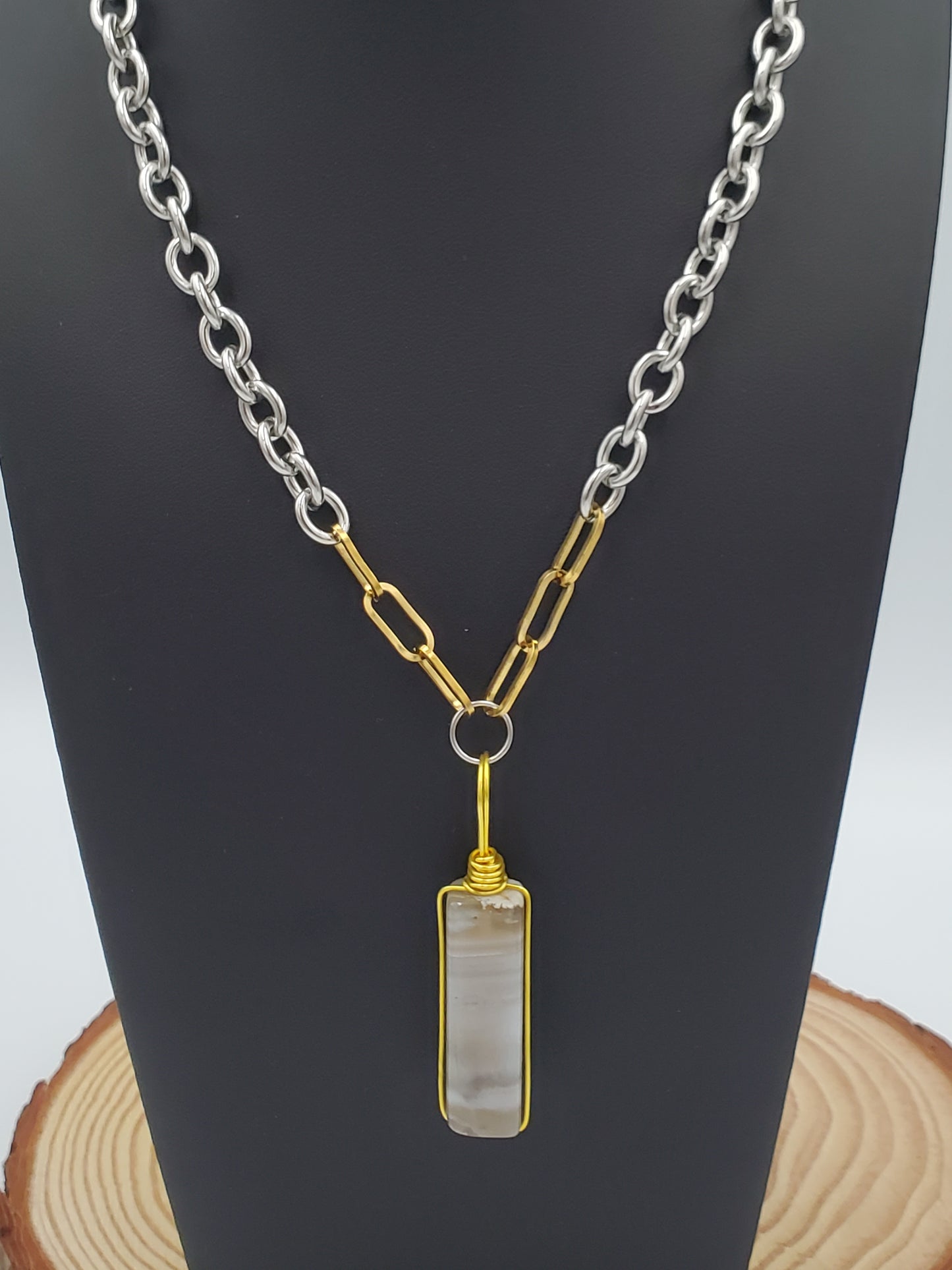 Banded Agate et Rock Quartz