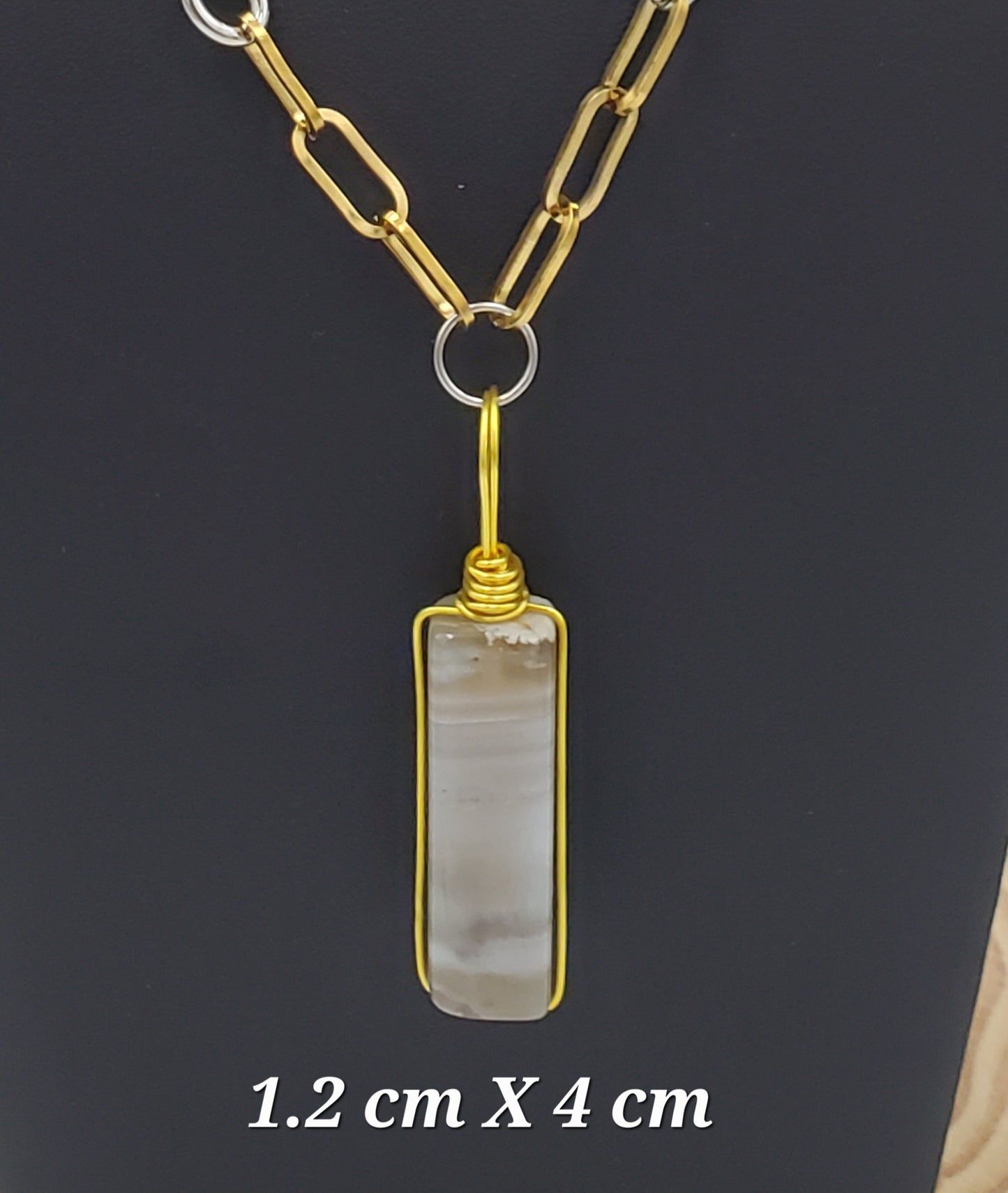 Banded Agate et Rock Quartz